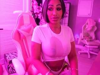 katt-leya Live Webcam on CamSoda