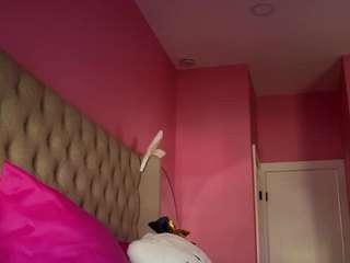 Katt Leya live cam