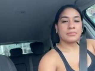 Live webcam model ninapetite on Soda Cams