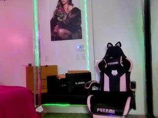 strellakat Live Webcam on CamSoda