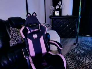 strellakat live webcam show
