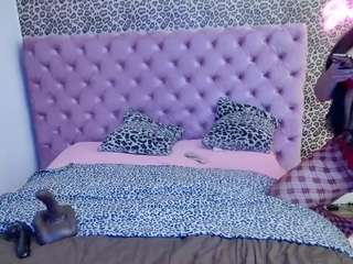 Strella Kat