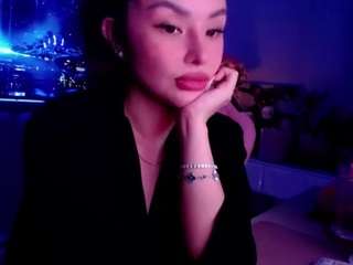 sunny live on CamSoda