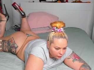 Live webcam model xonicxo on Soda Cams