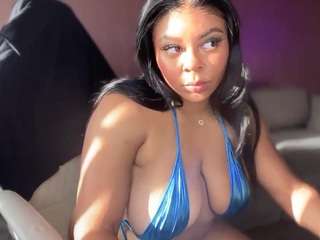 tsunamihottie Live Webcam on CamSoda