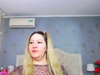 lustfullwish Live Webcam on CamSoda