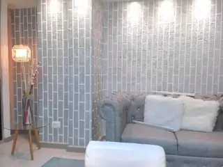 Alicerose's Live Sex Cam Show
