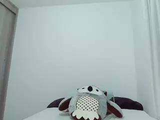bluediamond18's Live Sex Cam Show