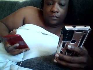 sexyslutchocolate webcam