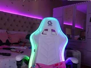 aliciarey Live Webcam on CamSoda