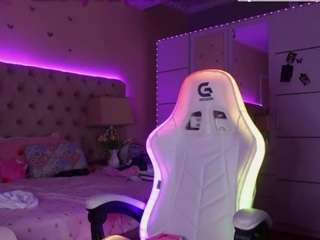 aliciarey Live Webcam on CamSoda