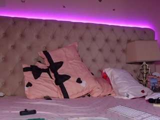 Live webcam model aliciarey on Soda Cams