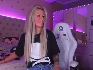 Alicia's Live Sex Cam Show