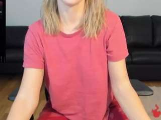 hornynalia webcam