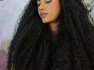 naomixjones Live Webcam on CamSoda