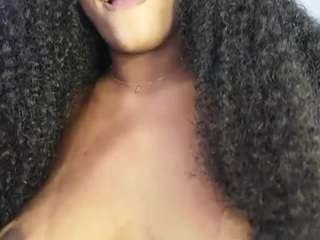 naomixjones
