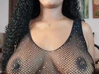 naomixjones