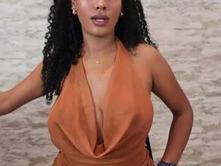 naomixjones live webcam show