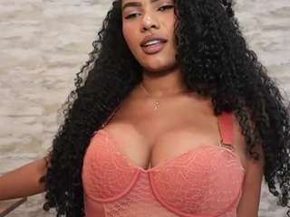 naomixjones