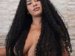 naomixjones