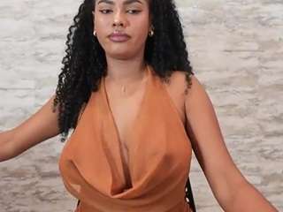 naomixjones
