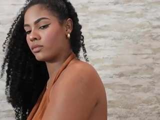 naomixjones
