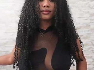naomixjones