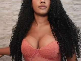 naomixjones