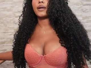 naomixjones