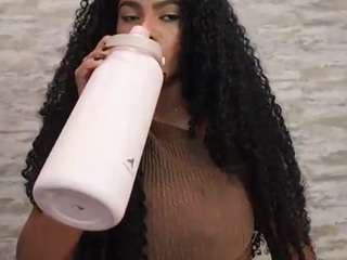 naomixjones