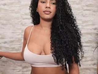naomixjones