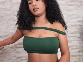 naomixjones