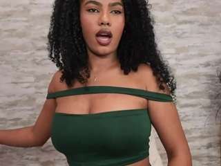 naomixjones