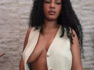 naomixjones