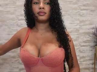 naomixjones