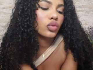 naomixjones