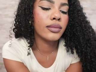 naomixjones