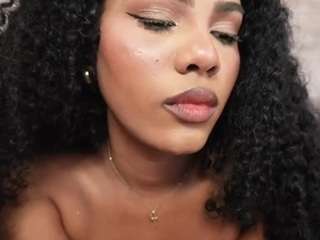 naomixjones