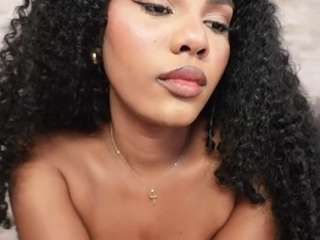 naomixjones