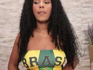 naomixjones