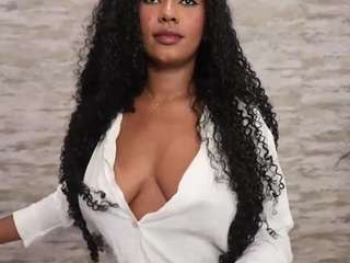 naomixjones