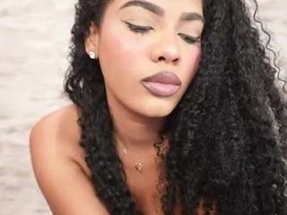 naomixjones