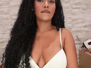 naomixjones
