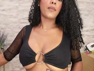naomixjones