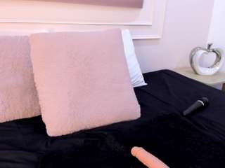 Live webcam model hannawilliams on Soda Cams