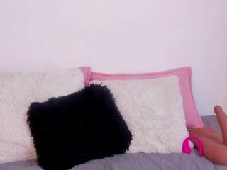 Live webcam model hannawilliams on Soda Cams