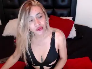 cristiina's Live Sex Cam Show