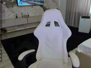 patriciakeys's live room