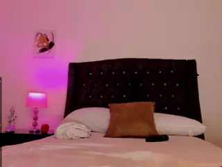 Wow Mature's Live Sex Cam Show