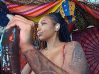 Live webcam model elizagrey on Soda Cams